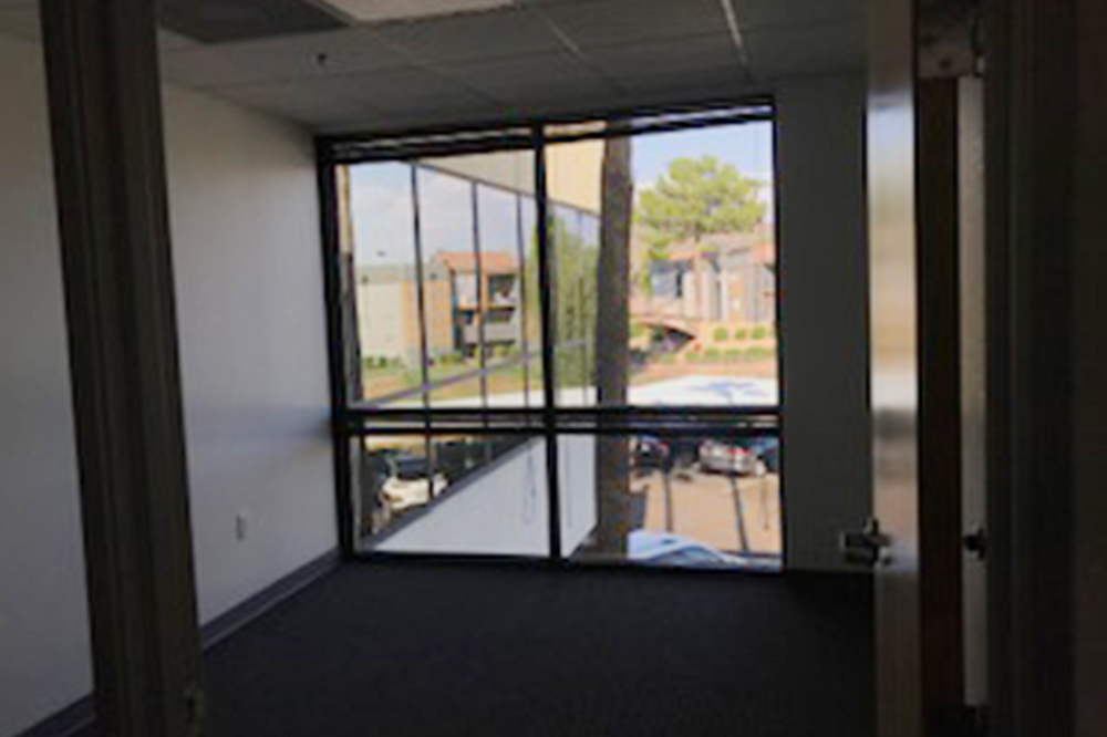 11225 North 28th Drive - 221xD217-sm