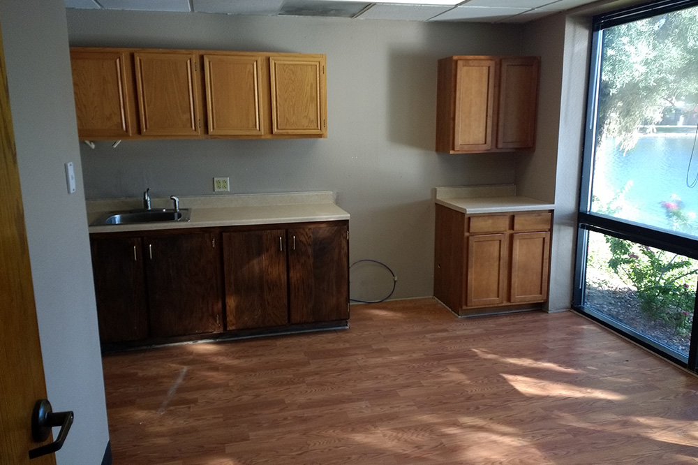 11225 North 28th Drive - 221xF101-sm