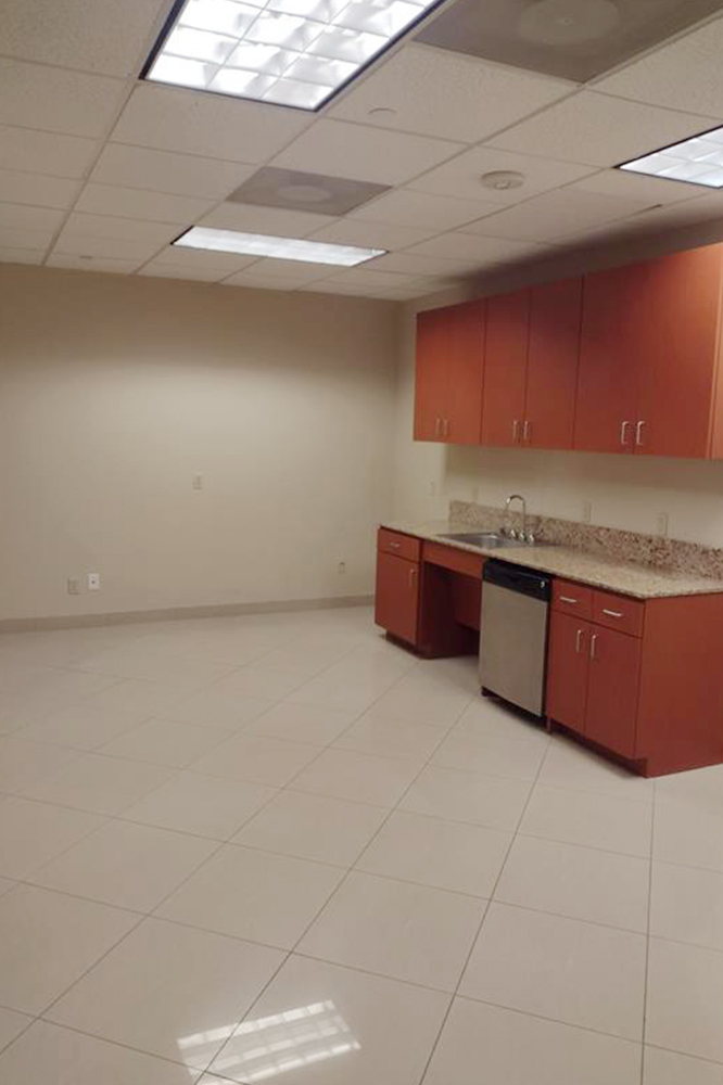 property with office space for rent at 410, 14800 Quorum Drive, Dallas, TX 75254, USA