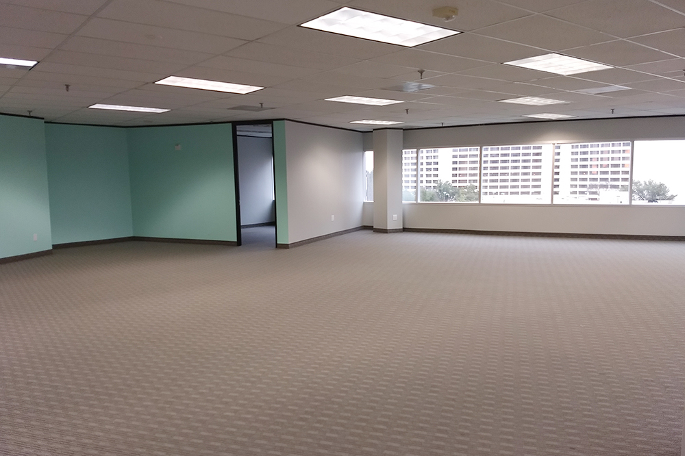 14800 Quorum Drive - 232x505.01-sm