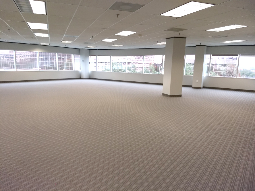 14800 Quorum Drive - 232x505-sm