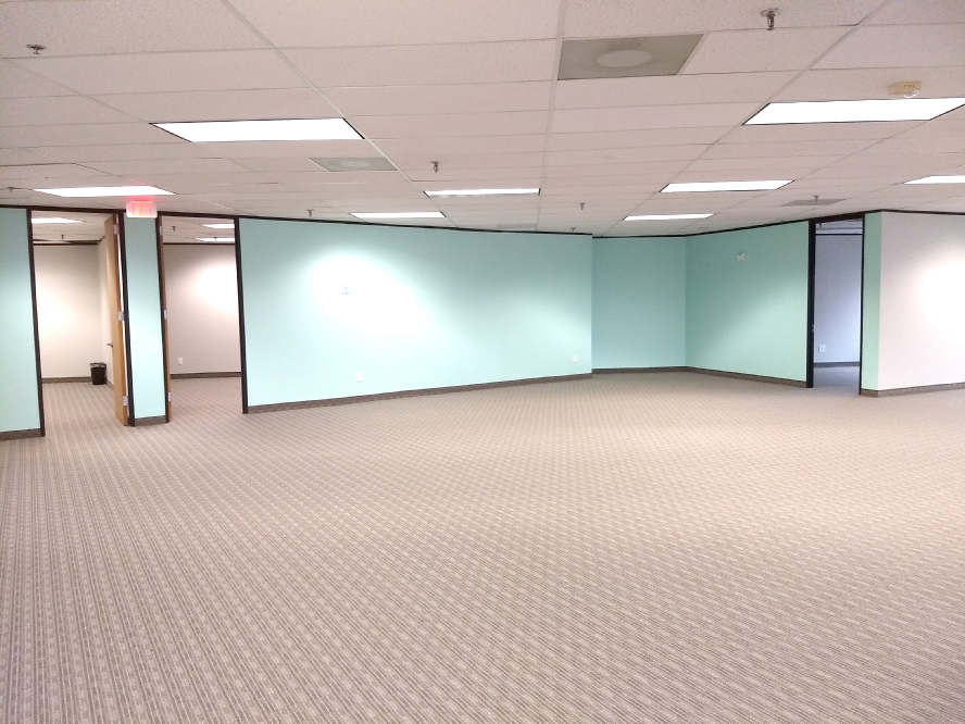 14800 Quorum Drive - 232x505-sm