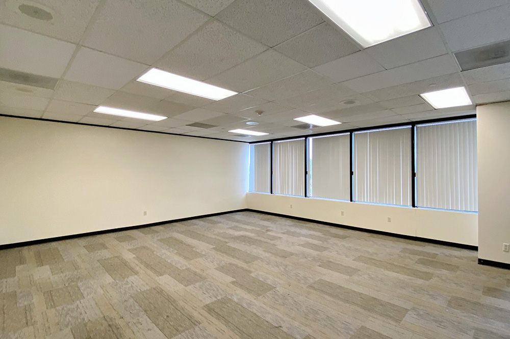 3-UI200x237.jpg