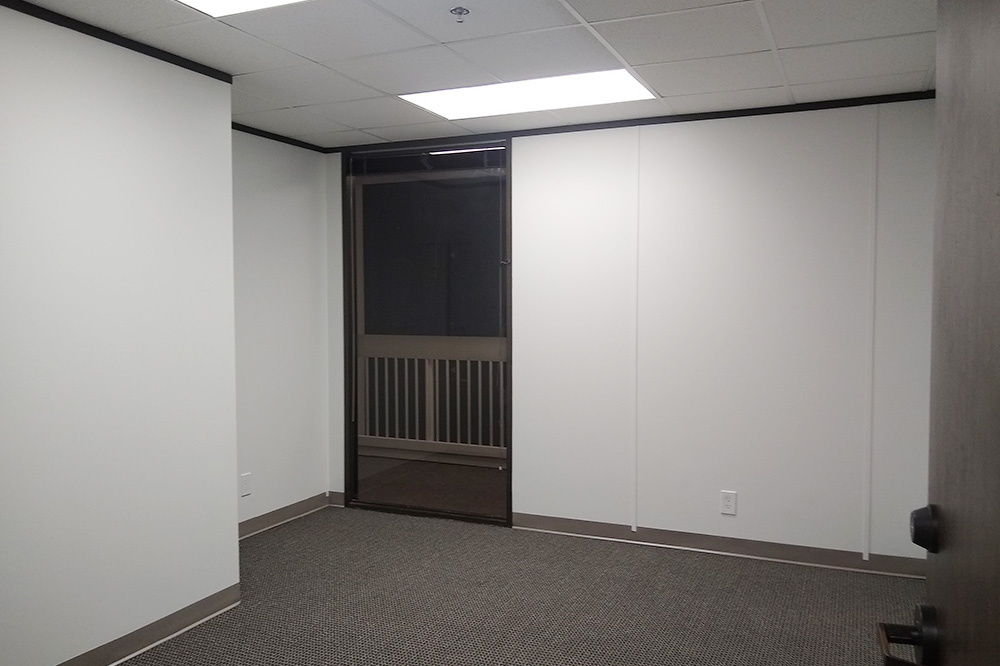 1-UI420Kx25.jpg