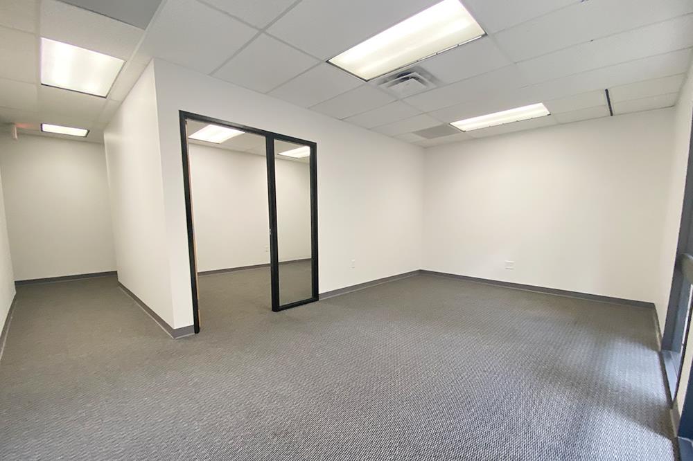 10000 North 31st Avenue - 258xA104-sm