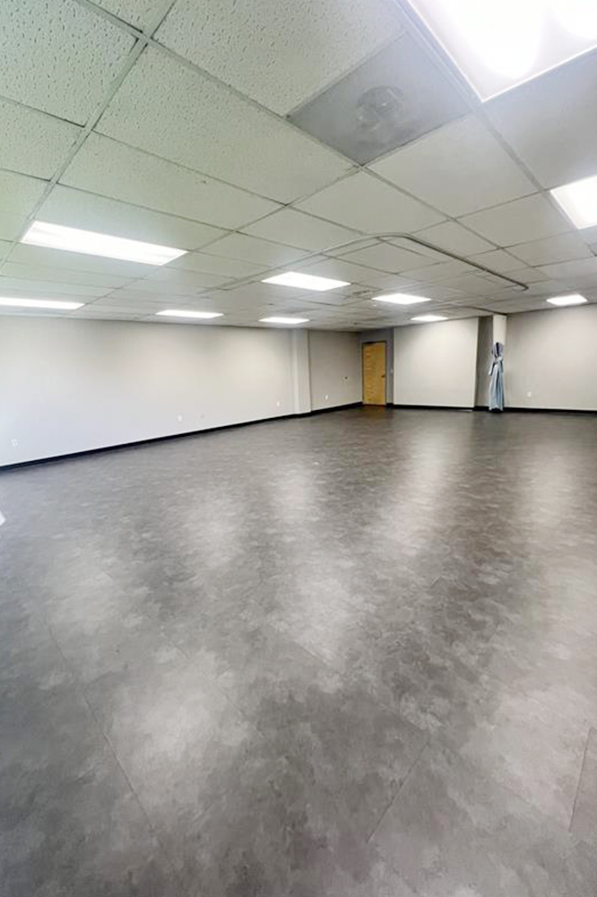 10000 North 31st Avenue - 258xD107-sm