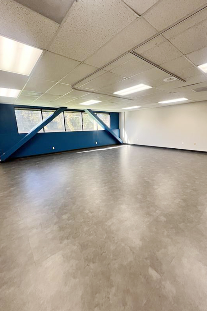 10000 North 31st Avenue - 258xD107-sm