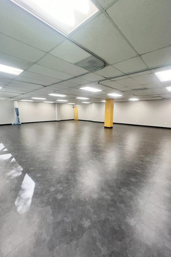 10000 North 31st Avenue - 258xD111-sm