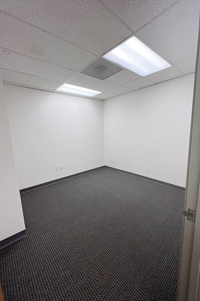 10000 North 31st Avenue - 258xD204-sm