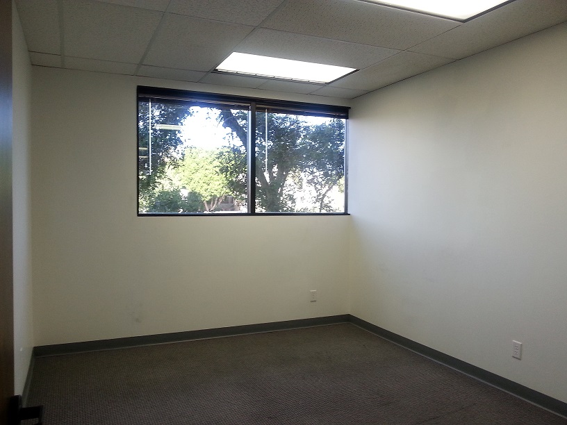 10000 North 31st Avenue - 258xD214-sm
