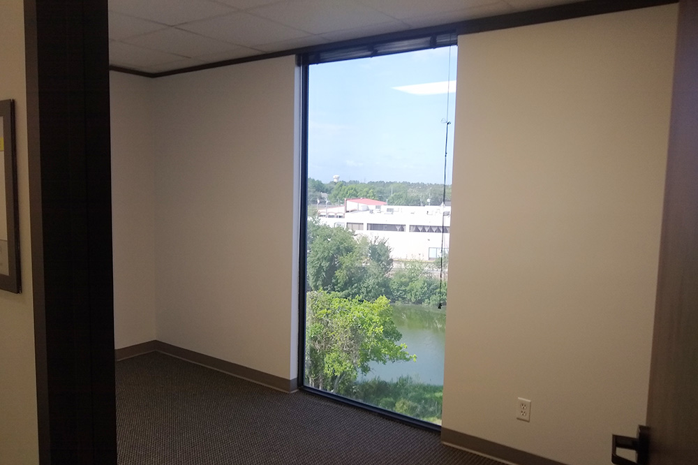 1110 NASA Parkway - 26x545P-sm