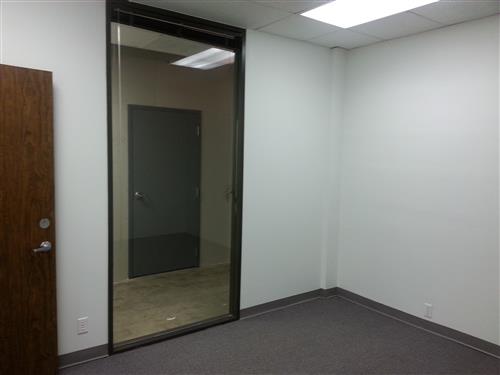 2-UIC102x27.jpg