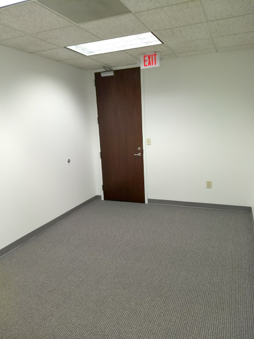 4-UI212x272.jpg