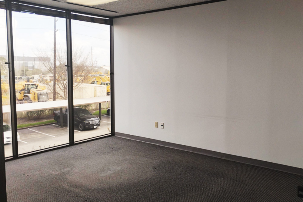 5600 Northwest Central Drive - 275x260-sm