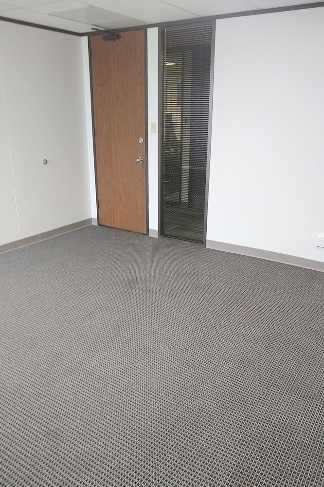 property with office space for rent at 300L, 2600 South Loop West, Houston, TX 77054, USA