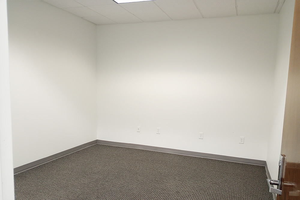 3-UI325x292.jpg