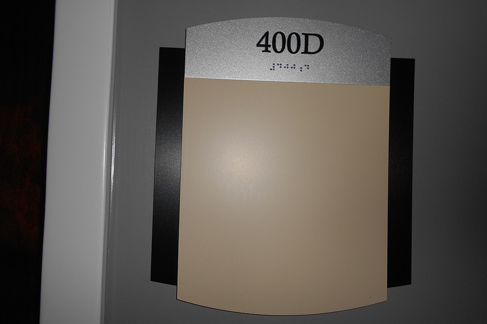 4-UI400Dx292.jpg