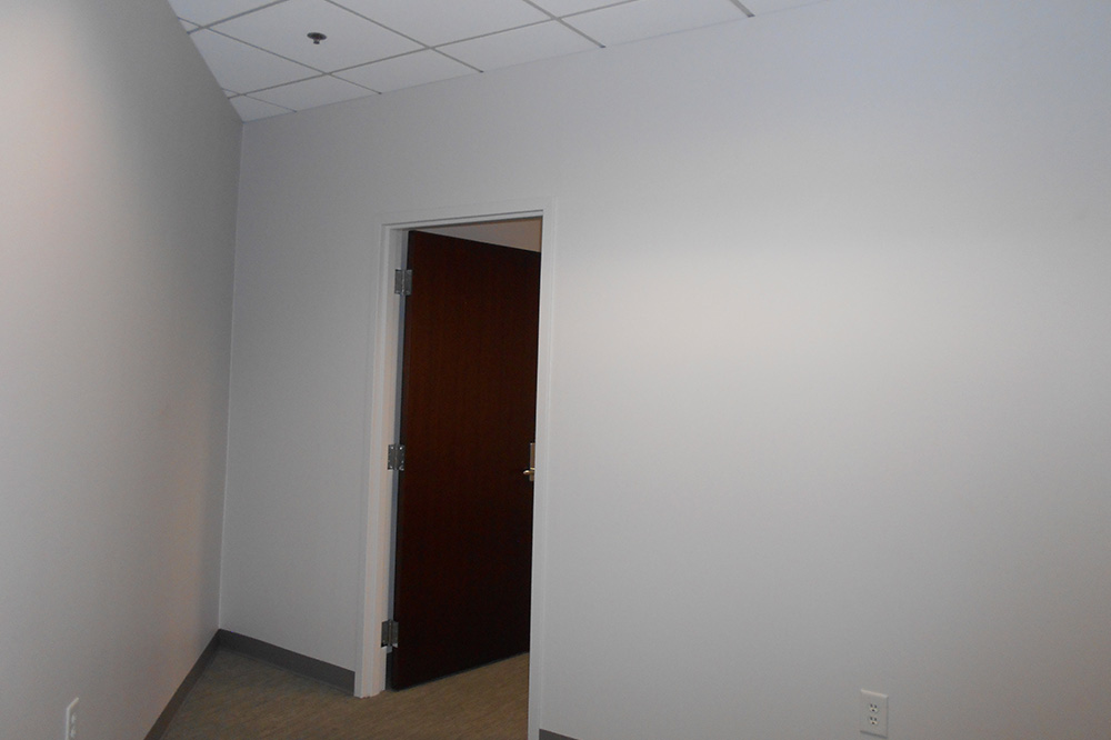 9-UI400Dx292.jpg