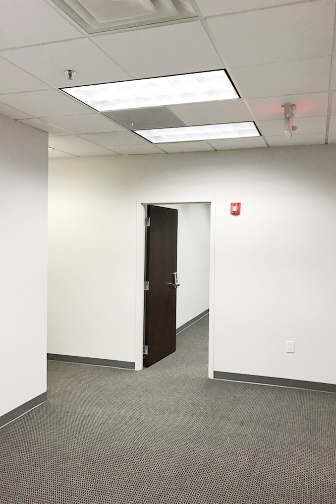 1995 North Park Place - 292x425-sm