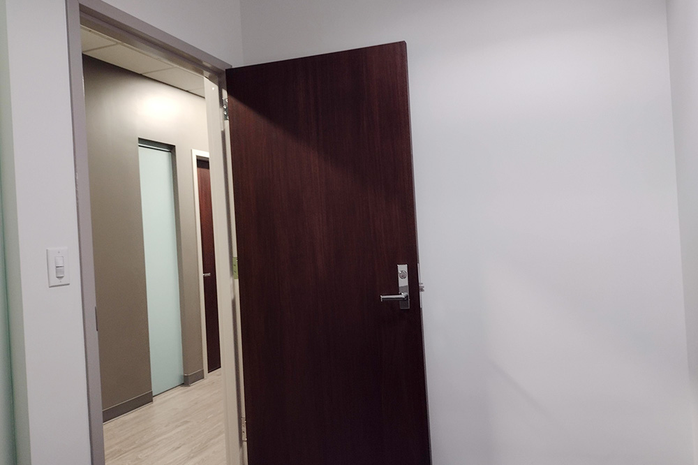 property with office space for rent at 516, 1995 North Park Place, Atlanta, GA 30339, USA