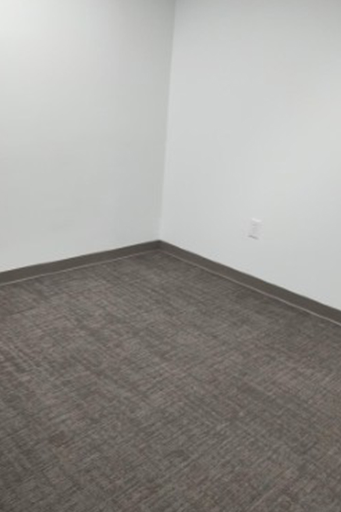 property with office space for rent at 395, 4751 Best Road, College Park, GA 30337, USA