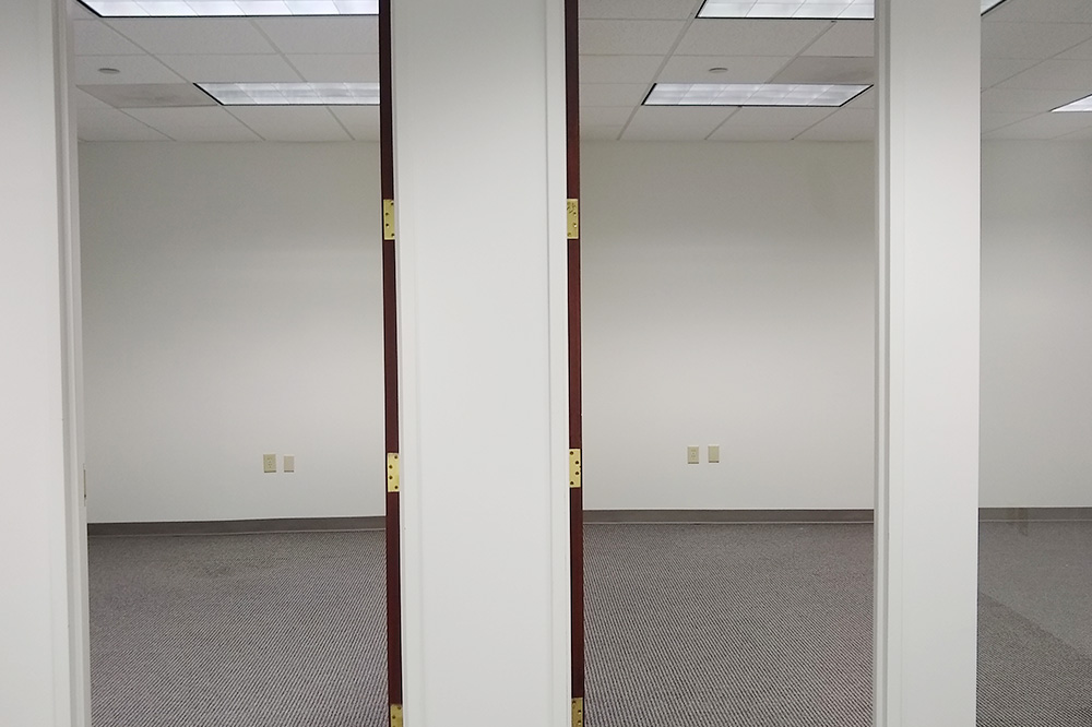property with office space for rent at 490, 4751 Best Road, College Park, GA 30337, USA