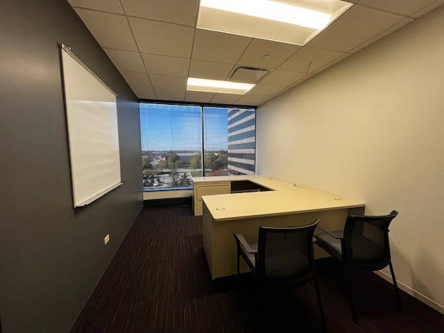 1750 E. Golf Road - 309x510.01-sm