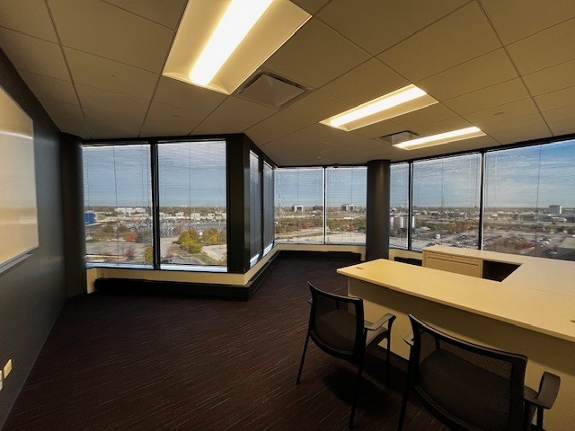 1750 E. Golf Road - 1-UI801x309