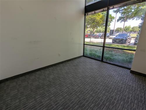 property with office space for rent at 170, 4100 Spring Valley Rd, Dallas, TX 75244, USA