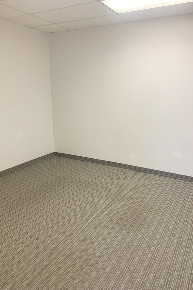 4-UI275x317.jpg
