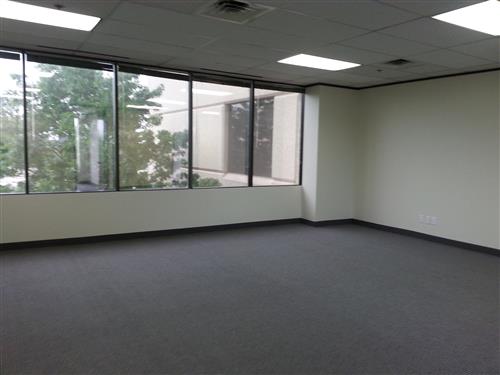4-UI325x317.jpg