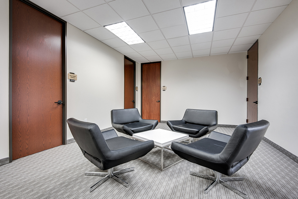 4100 Spring Valley Rd - 317x639-sm