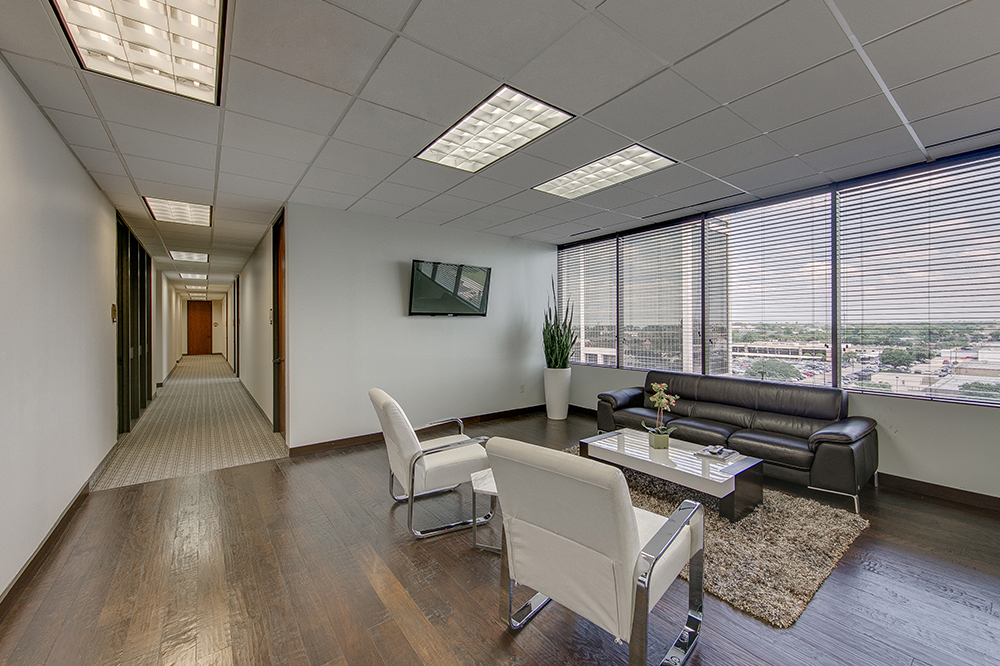 11-UI641x317.jpg