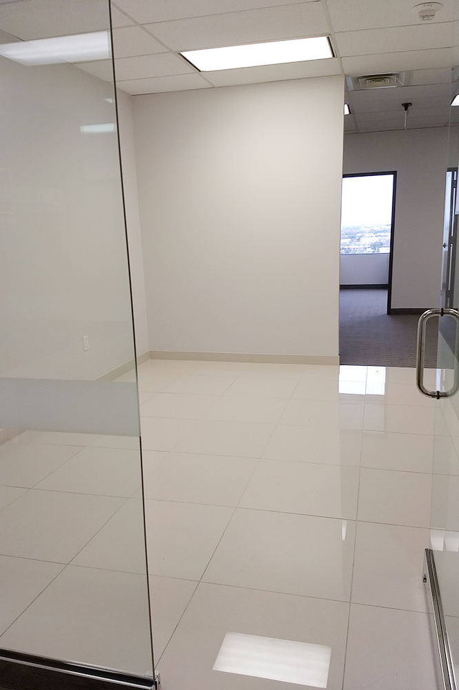 1-UI902x317.jpg