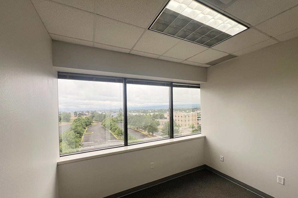 685 Citadel Drive East - 318x540-sm