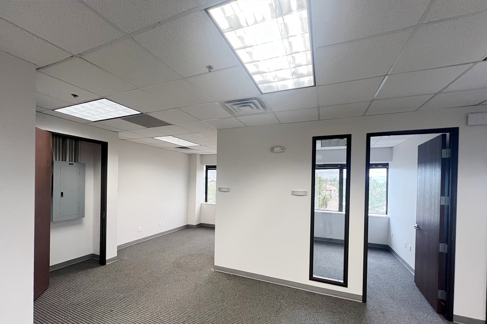 685 Citadel Drive East - 318x540-sm