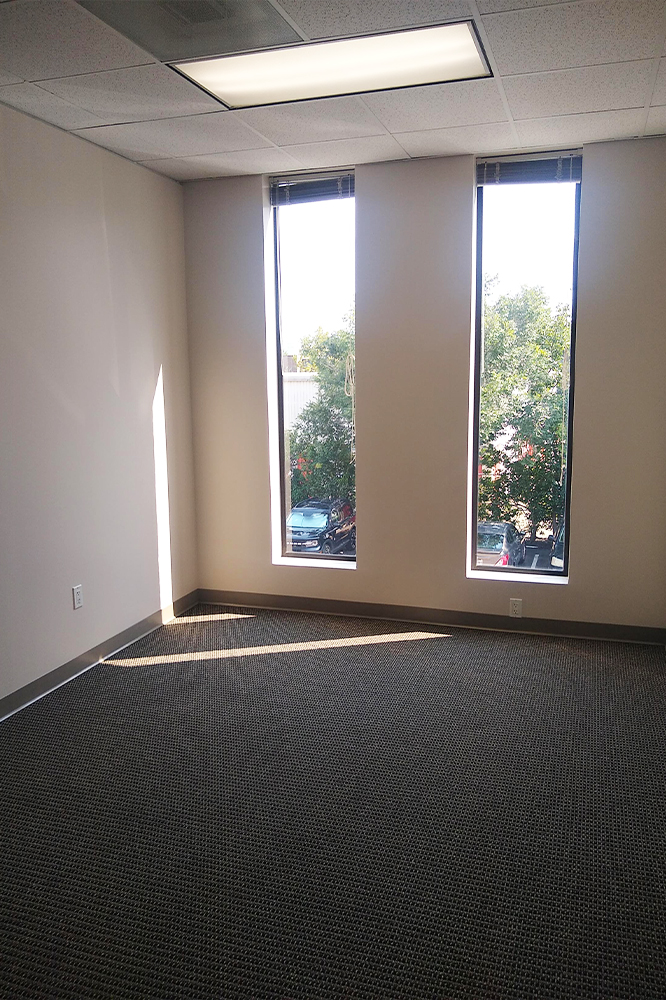 4101 Greenbriar Dr - 319x205I-sm