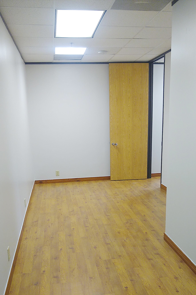 4101 Greenbriar Dr - 319x240-sm