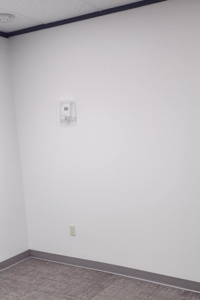 2-UI203Ax32.jpg