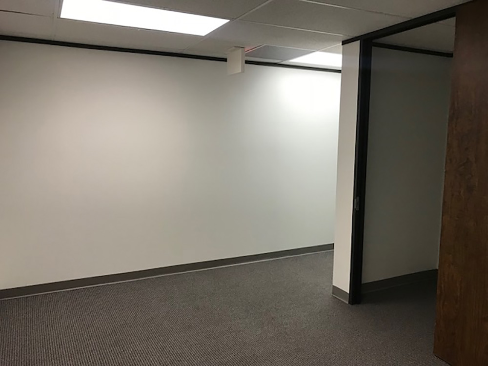 1-UI304x32.jpg