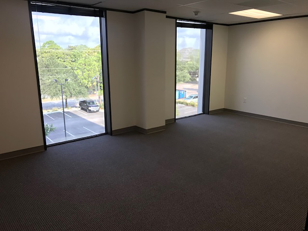 2323 South Voss Road - 32x304-sm