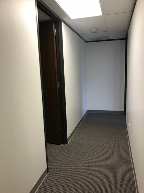 2-UI304x32.jpg