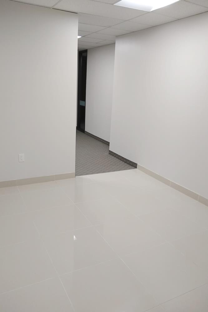 1-UI402x321.jpg