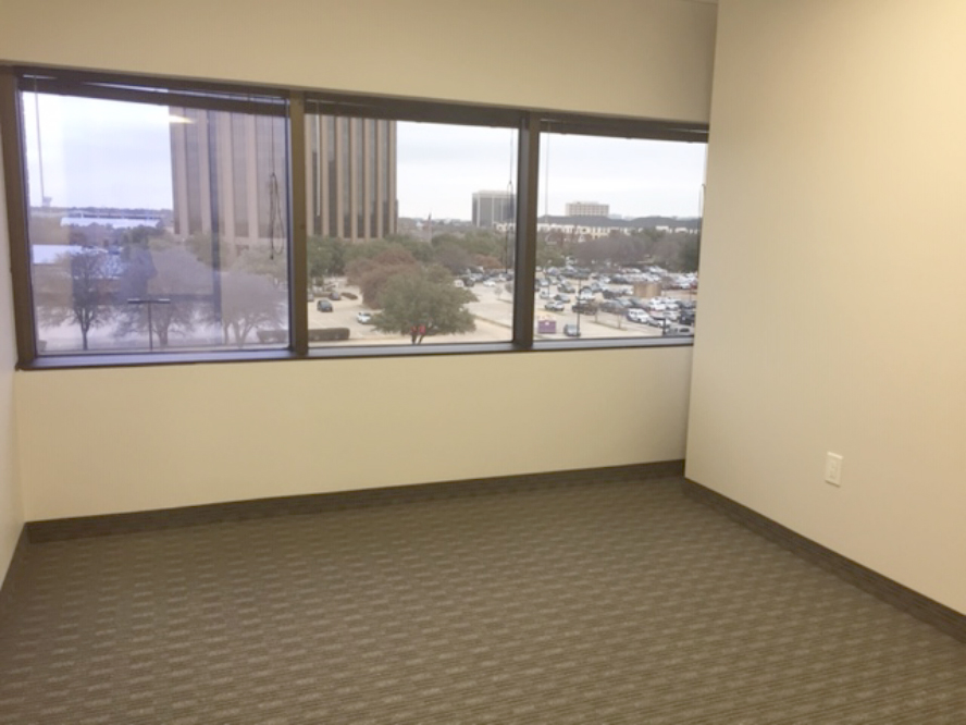 4001 McEwen - 321x406-sm