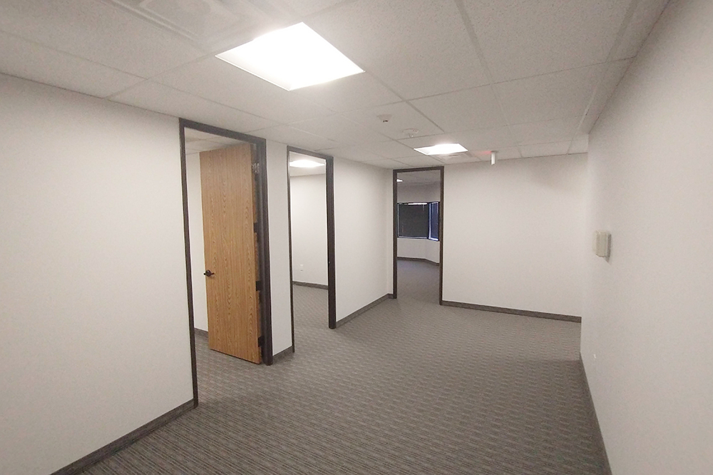 10-UI414.01x321.jpg