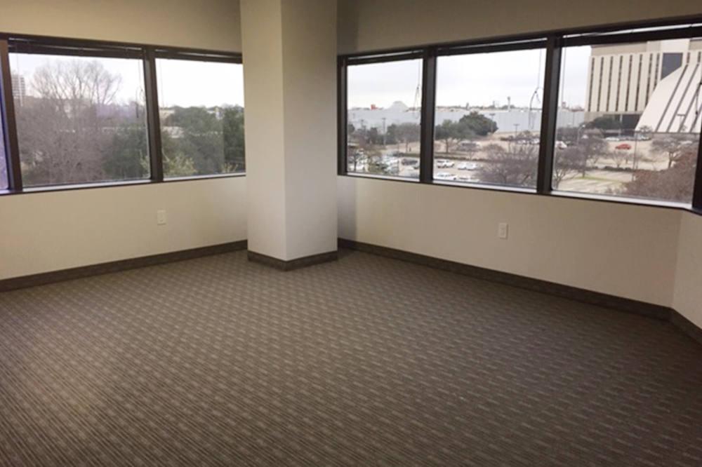 4001 McEwen - 321x416-sm