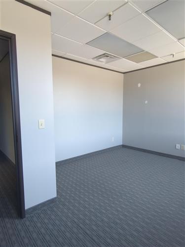 4099 McEwen - 323x201-sm