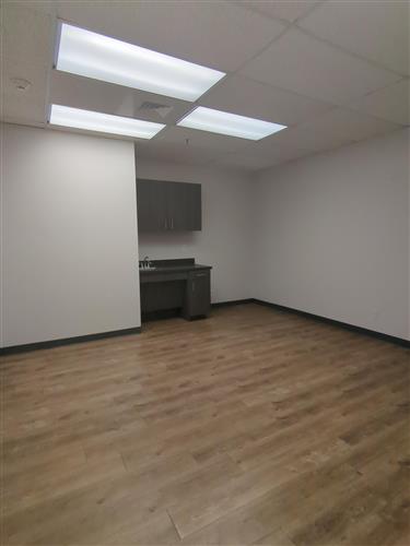 4099 McEwen - 323x440-sm
