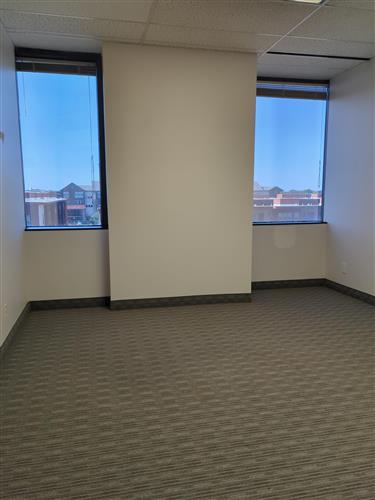 4099 McEwen - 323x440-sm