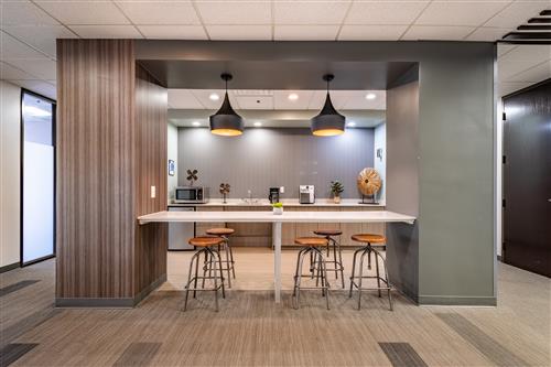 4099 McEwen - 323x506-sm